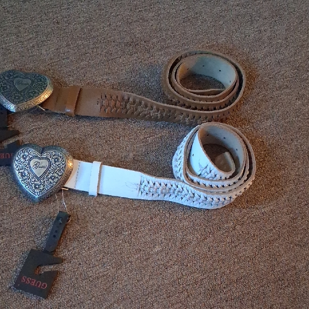 GUESS Women's Heart Buckle Belts - Brown and Cream